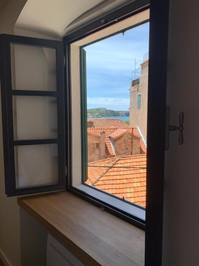 Palace M Šibenik Esterno foto