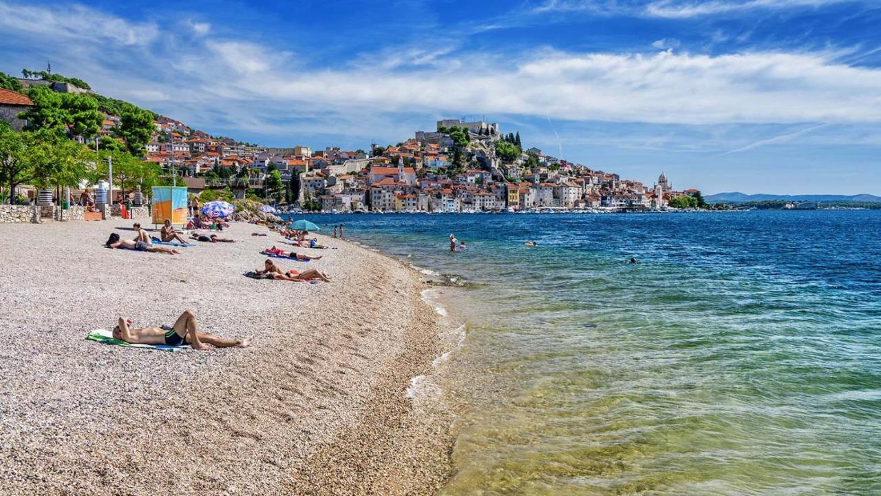 Palace M Šibenik Esterno foto